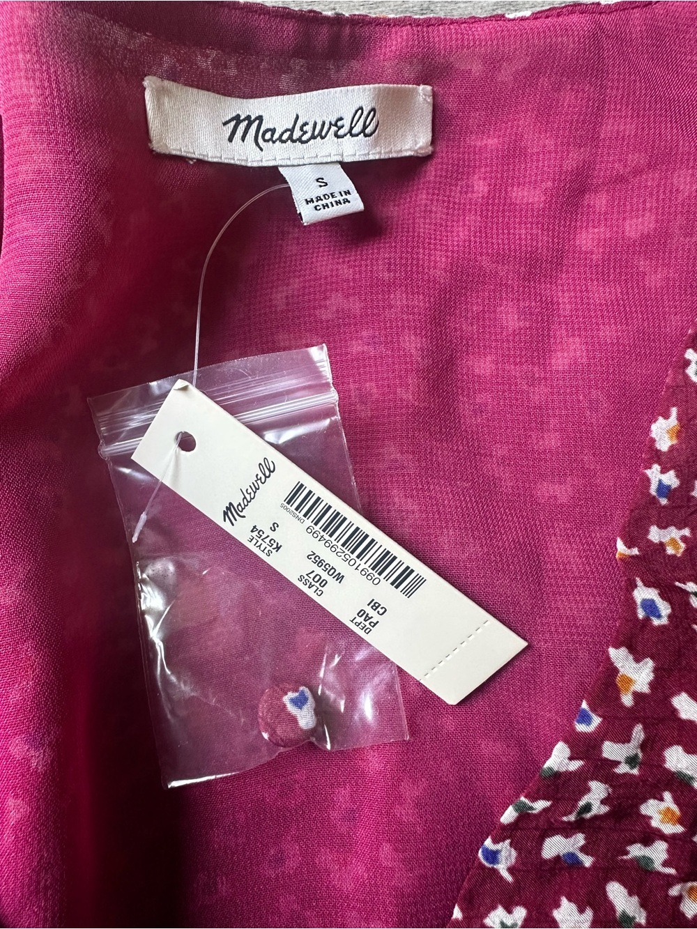 Women’s Madewell Overture Top Burgundy Ditsy Flowers Floral V Neck Blouse NWT S - Picture 4 of 4